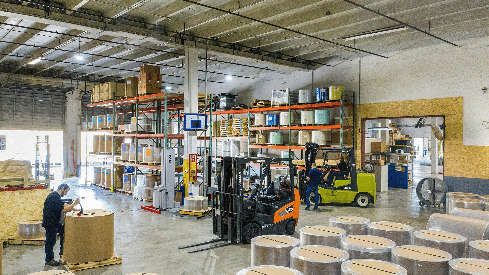 Warehouse team scanning and assigning inbound batch IDs on Stacket WMS